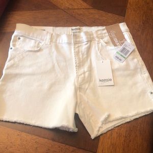 Kensie white denim shorts